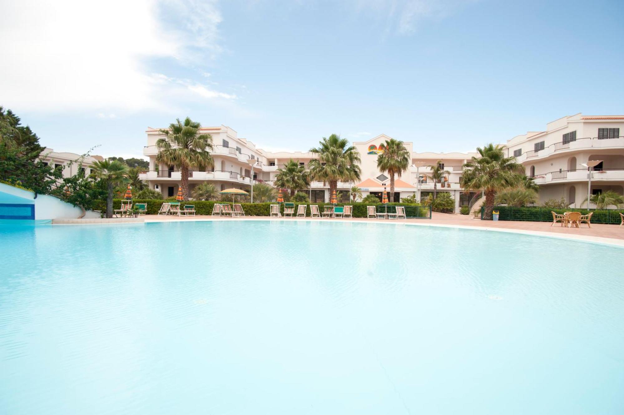 ויאסטה Oasiclub Hotel מראה חיצוני תמונה