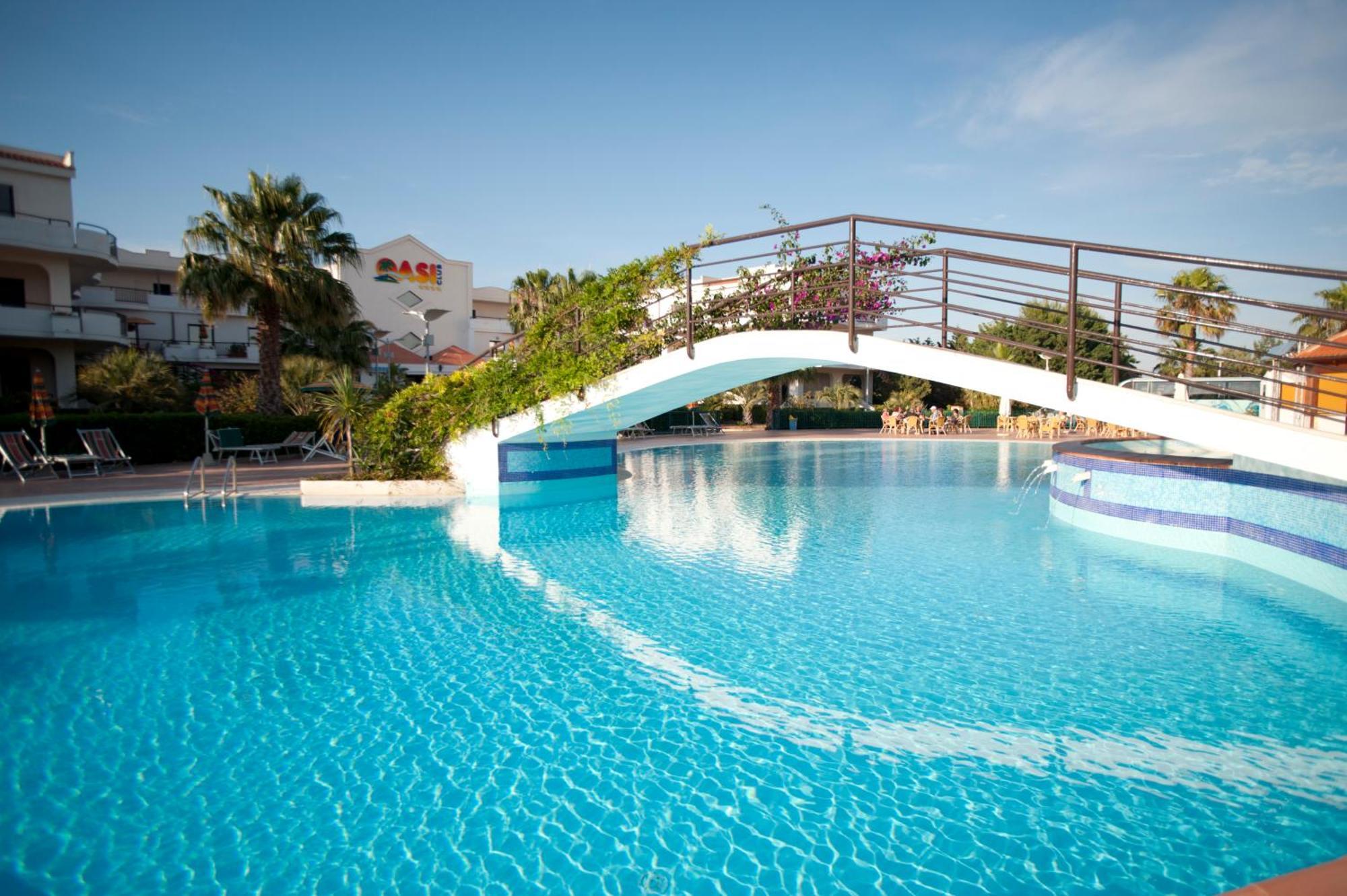 ויאסטה Oasiclub Hotel מראה חיצוני תמונה