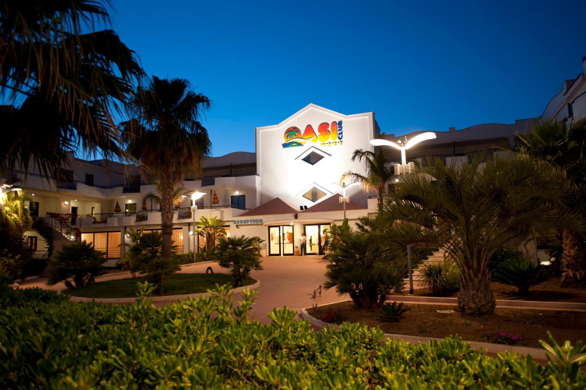 ויאסטה Oasiclub Hotel מראה חיצוני תמונה