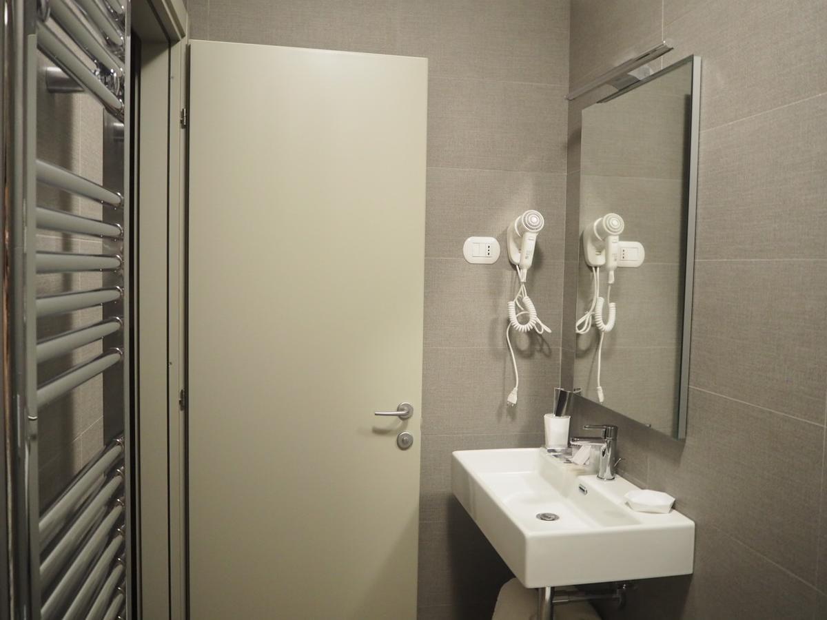 ויאסטה Oasiclub Hotel מראה חיצוני תמונה