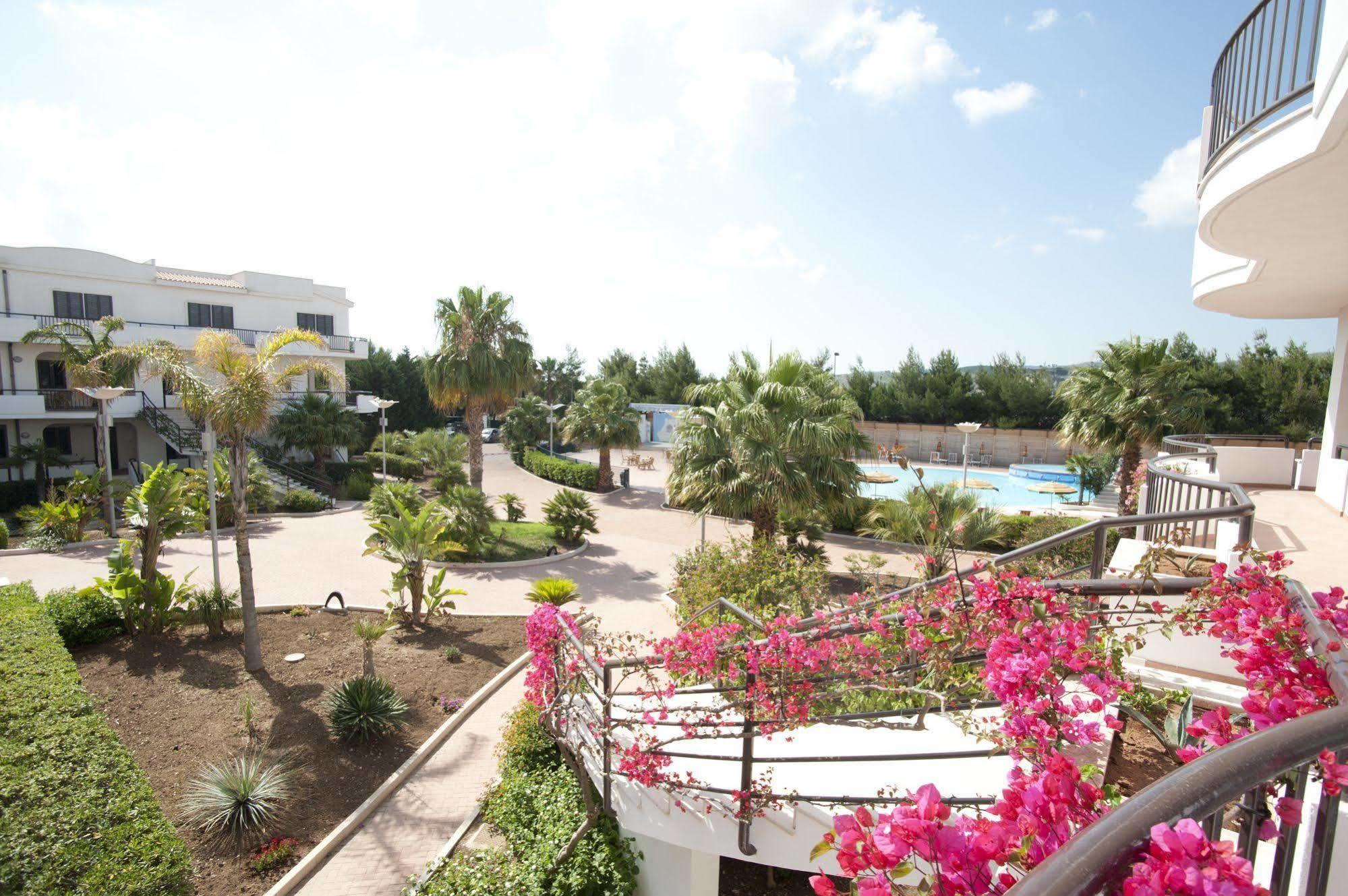 ויאסטה Oasiclub Hotel מראה חיצוני תמונה