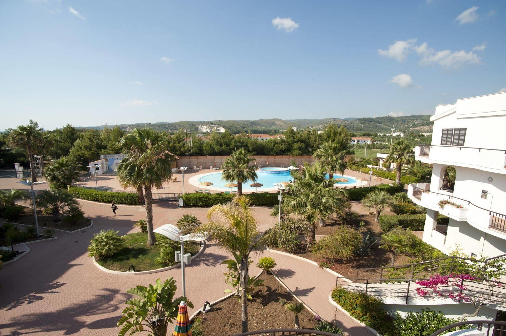 ויאסטה Oasiclub Hotel מראה חיצוני תמונה