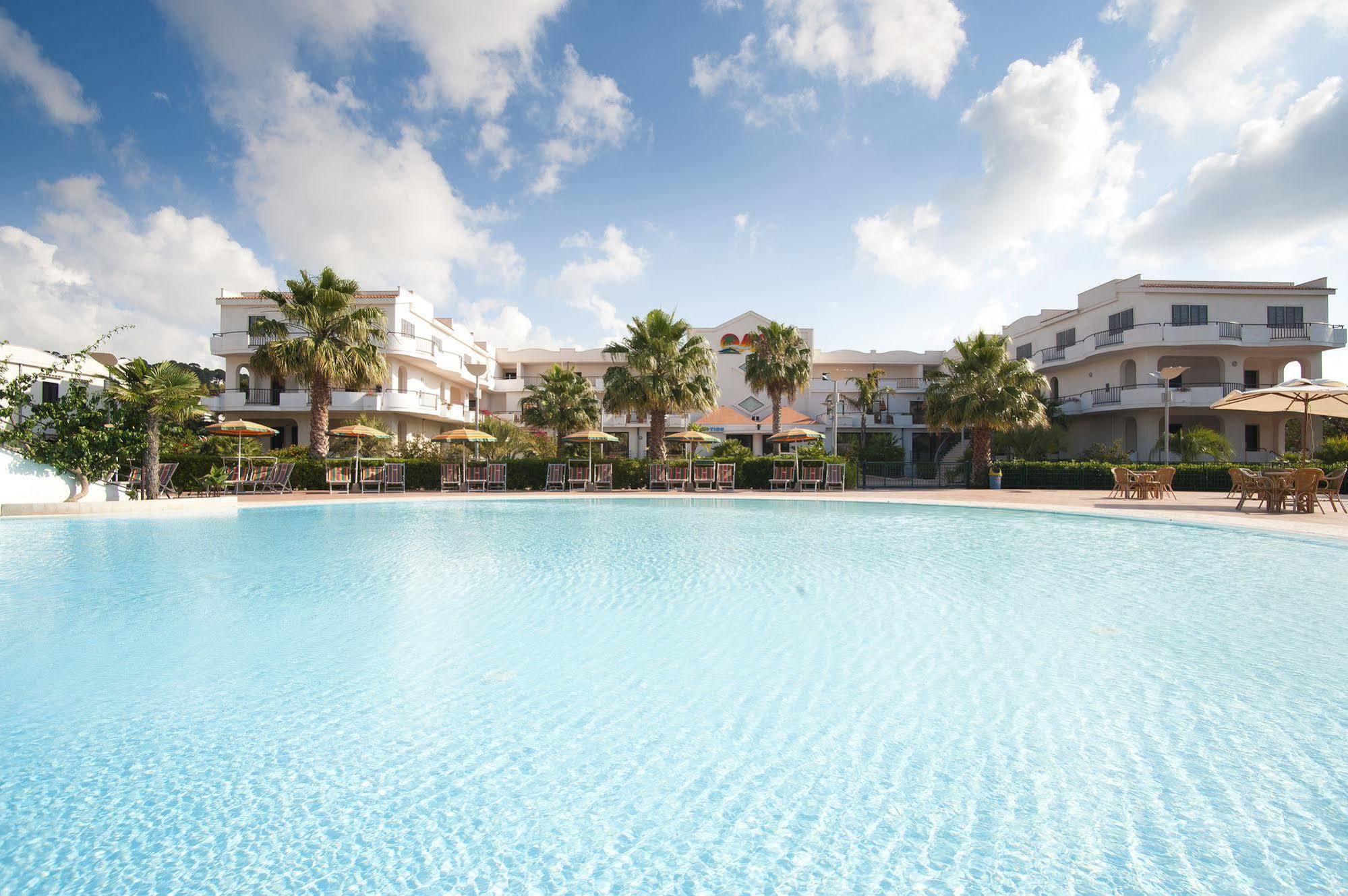 ויאסטה Oasiclub Hotel מראה חיצוני תמונה