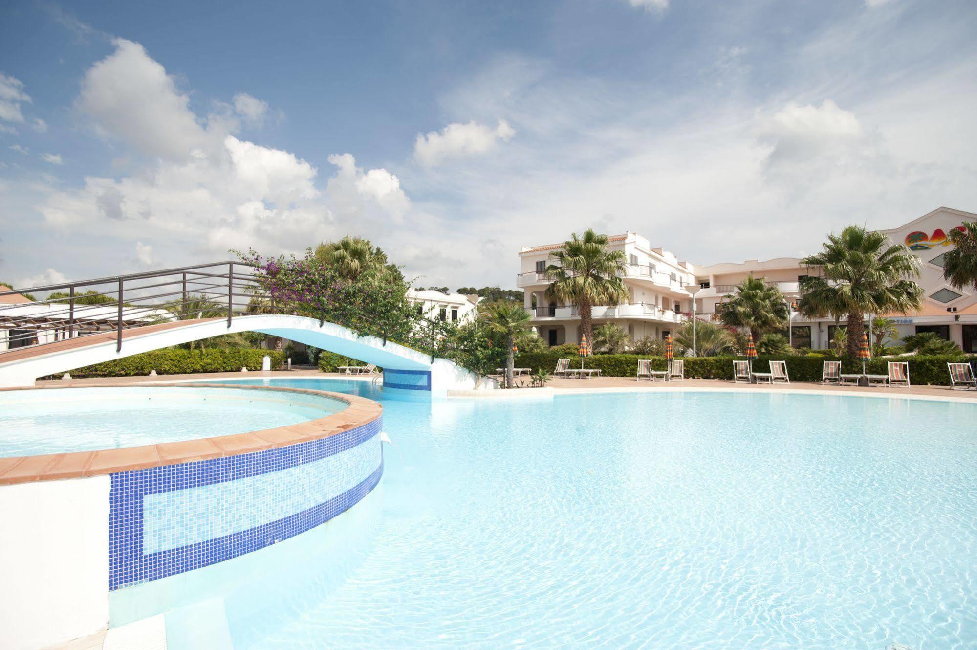 ויאסטה Oasiclub Hotel מראה חיצוני תמונה